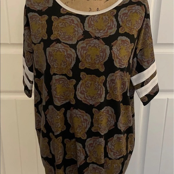 Lularoe Irma‎ Bundle - Picture 9 of 14